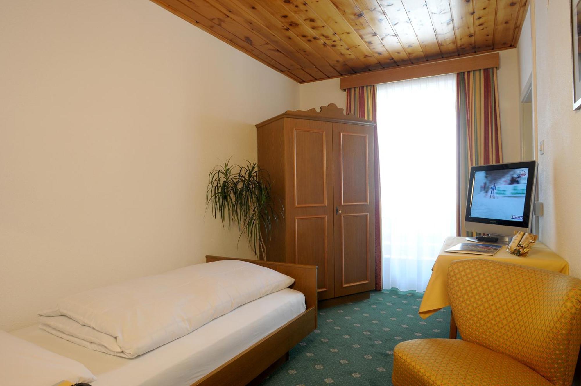 Hotel Serena Badia  Rom bilde